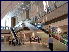 Tokyo Metropolitan Government Bldg lobby